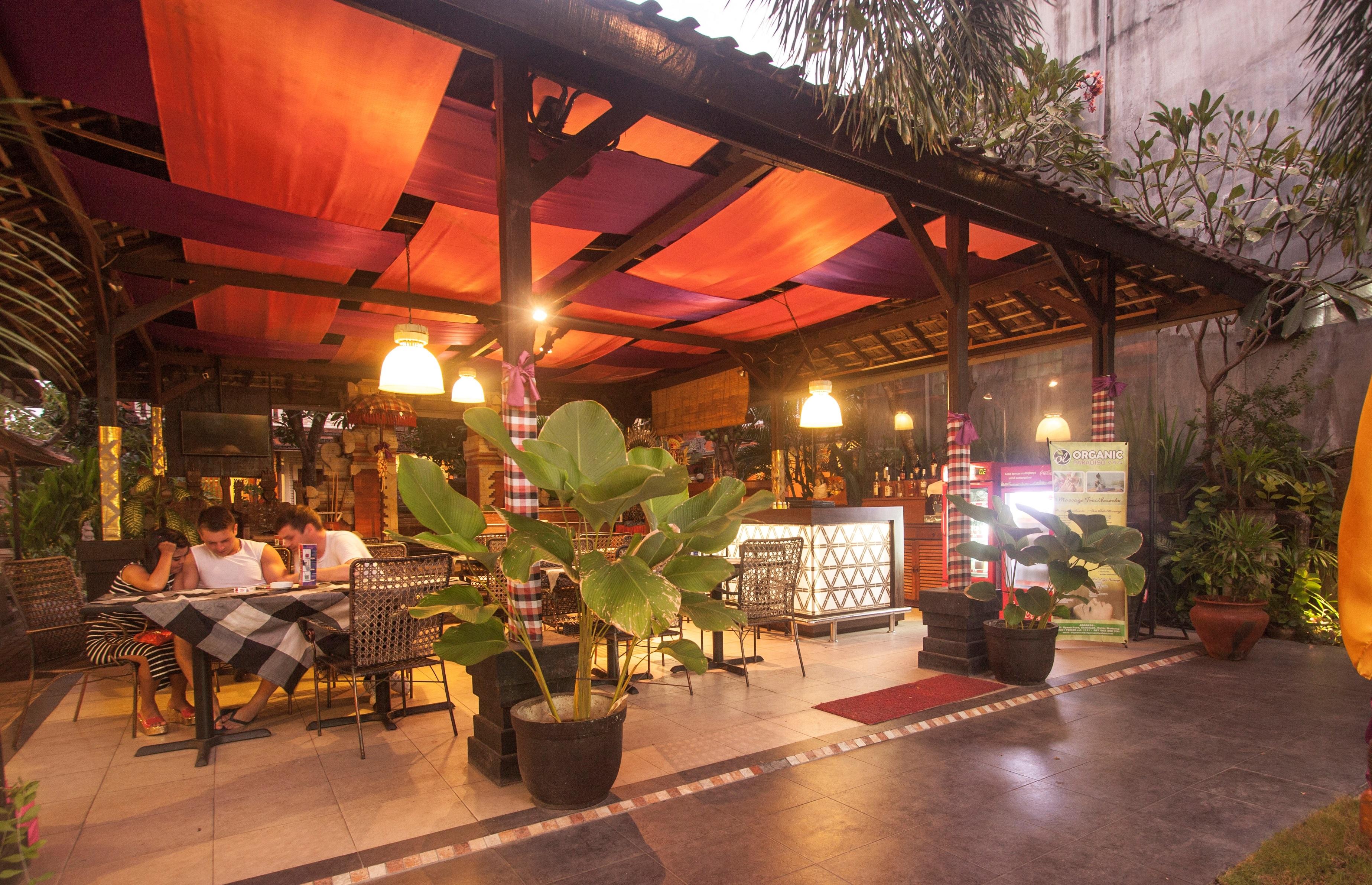 Seminyak Paradiso Hotel Екстериор снимка